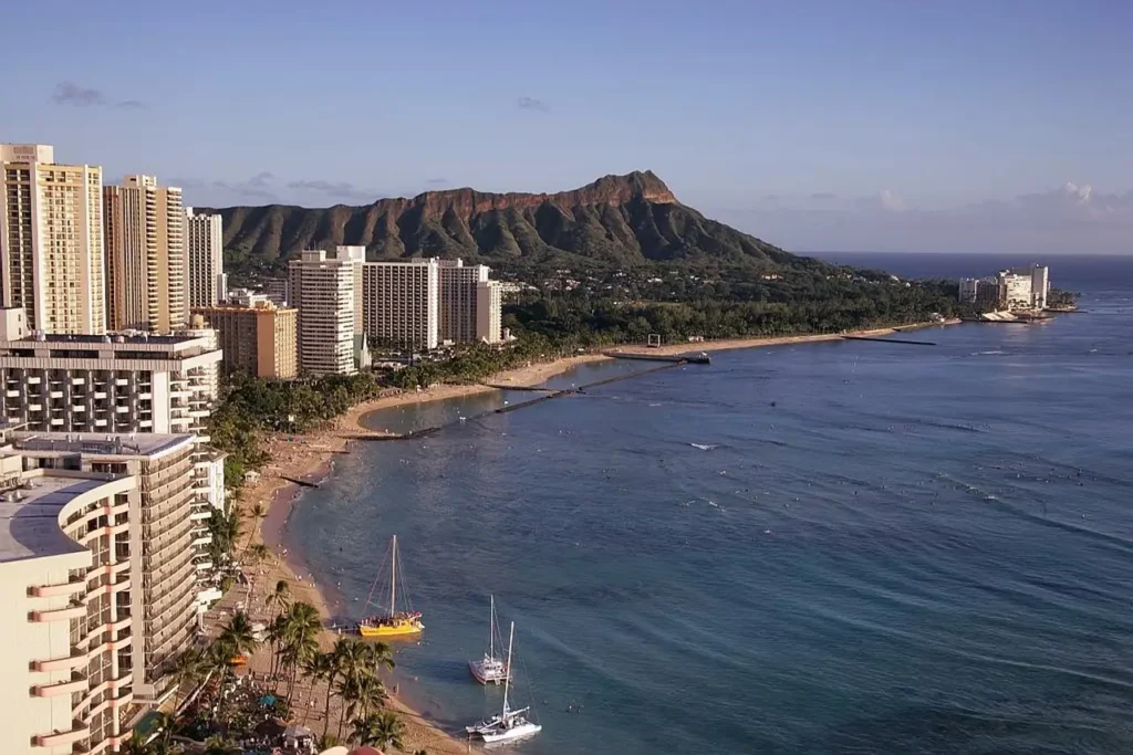 Beach-of-Honolulu