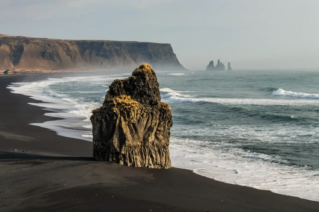 Punaluʻu Black Sand Beach