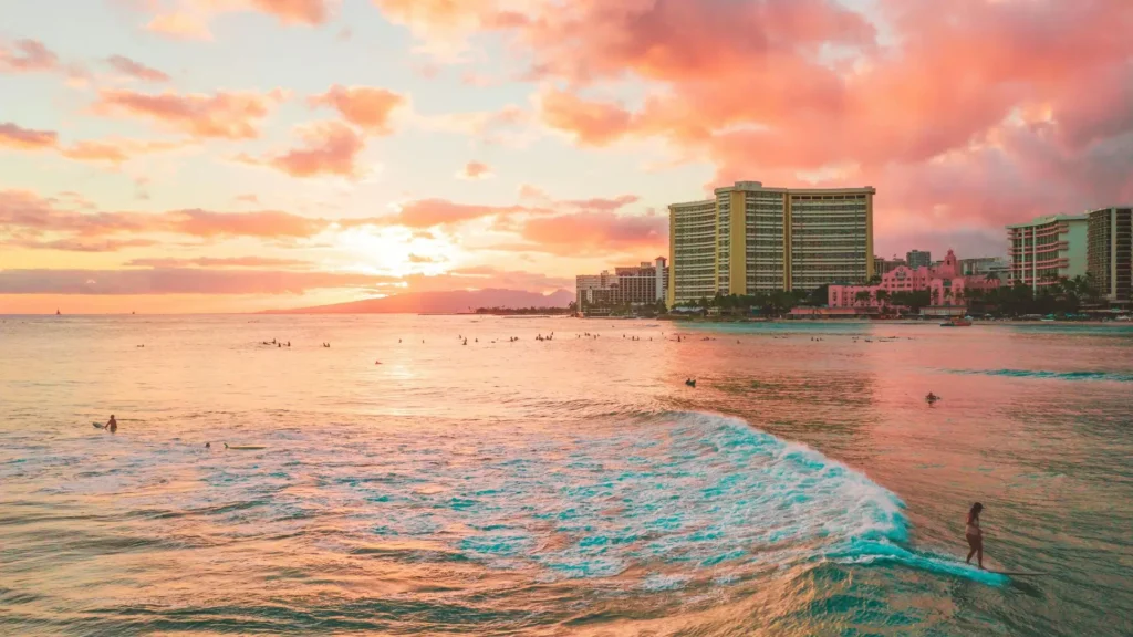 best-happy-hour-waikiki