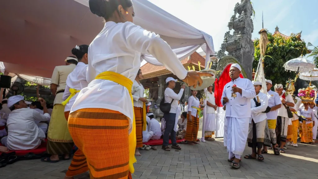 traditional-Imu-ceremony
