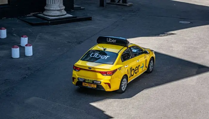 uber-and-lyft
